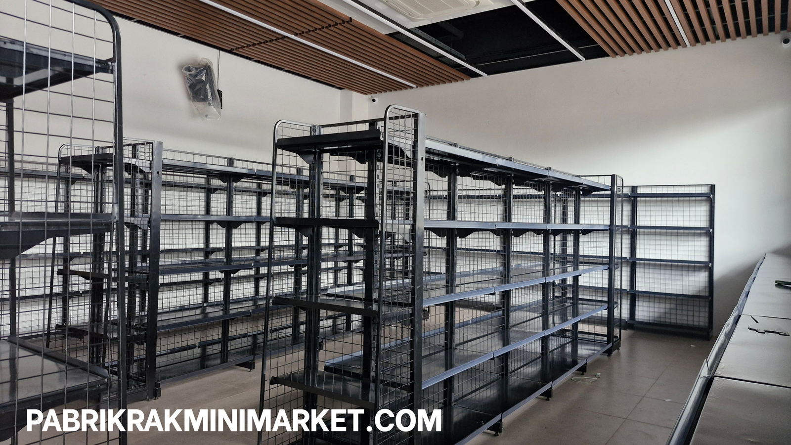 Panduan Memilih Rak Gondola Minimarket untuk Bisnis Anda