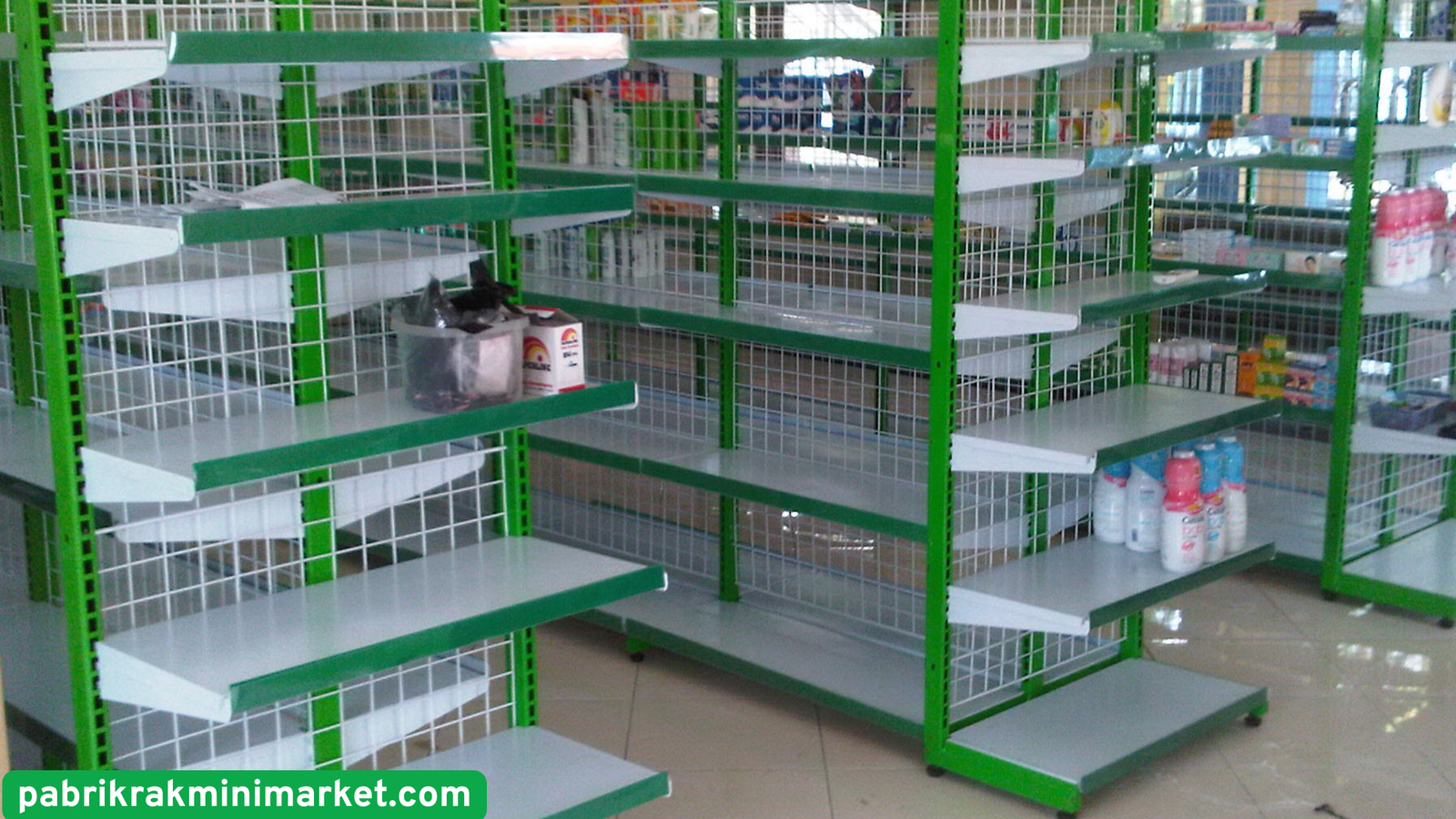 Apakah Pabrik Rak Minimarket Menyediakan Jasa Pasang Rak? Ini Patokannya